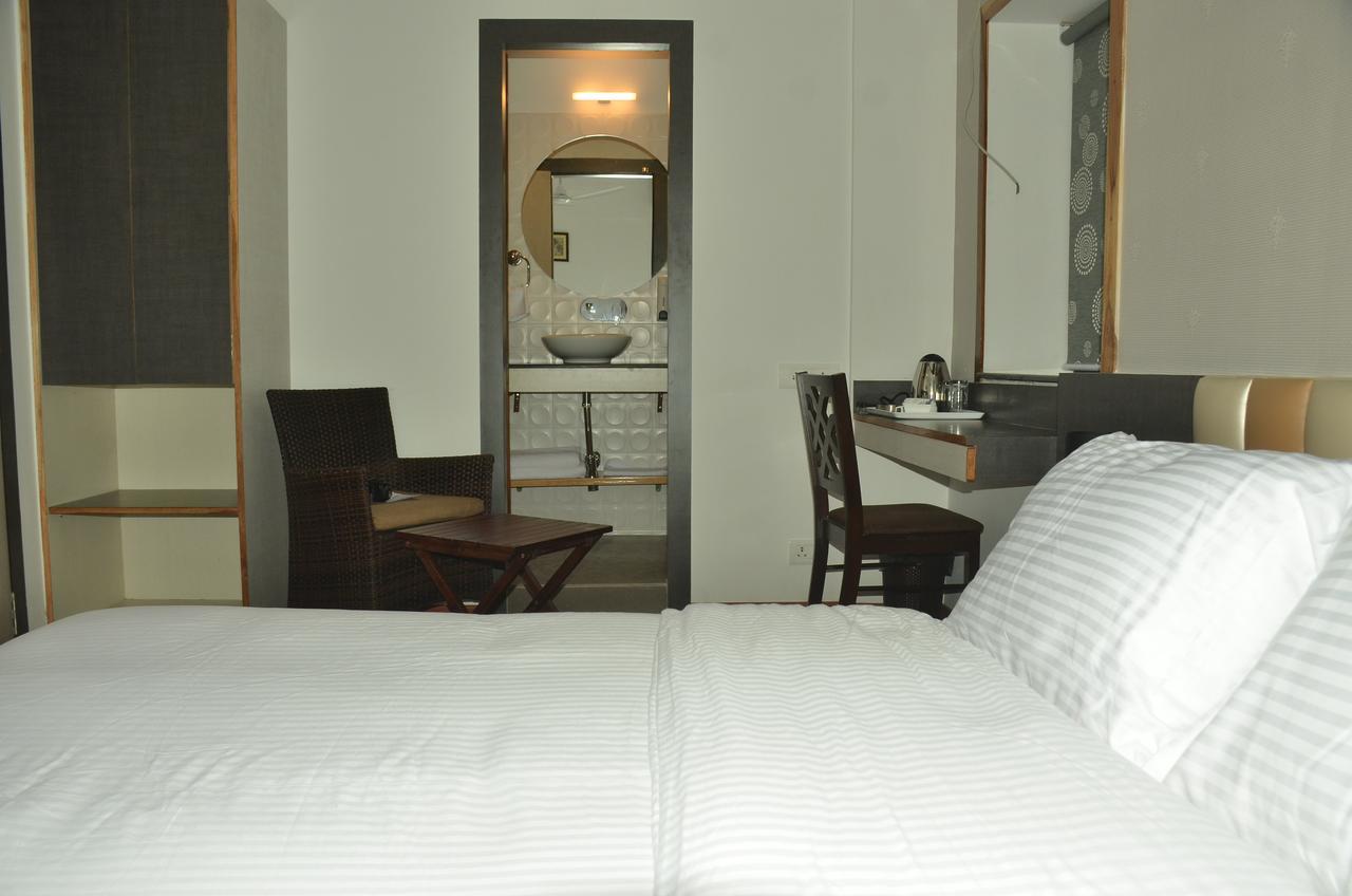 Hotel Aura 실롱 외부 사진